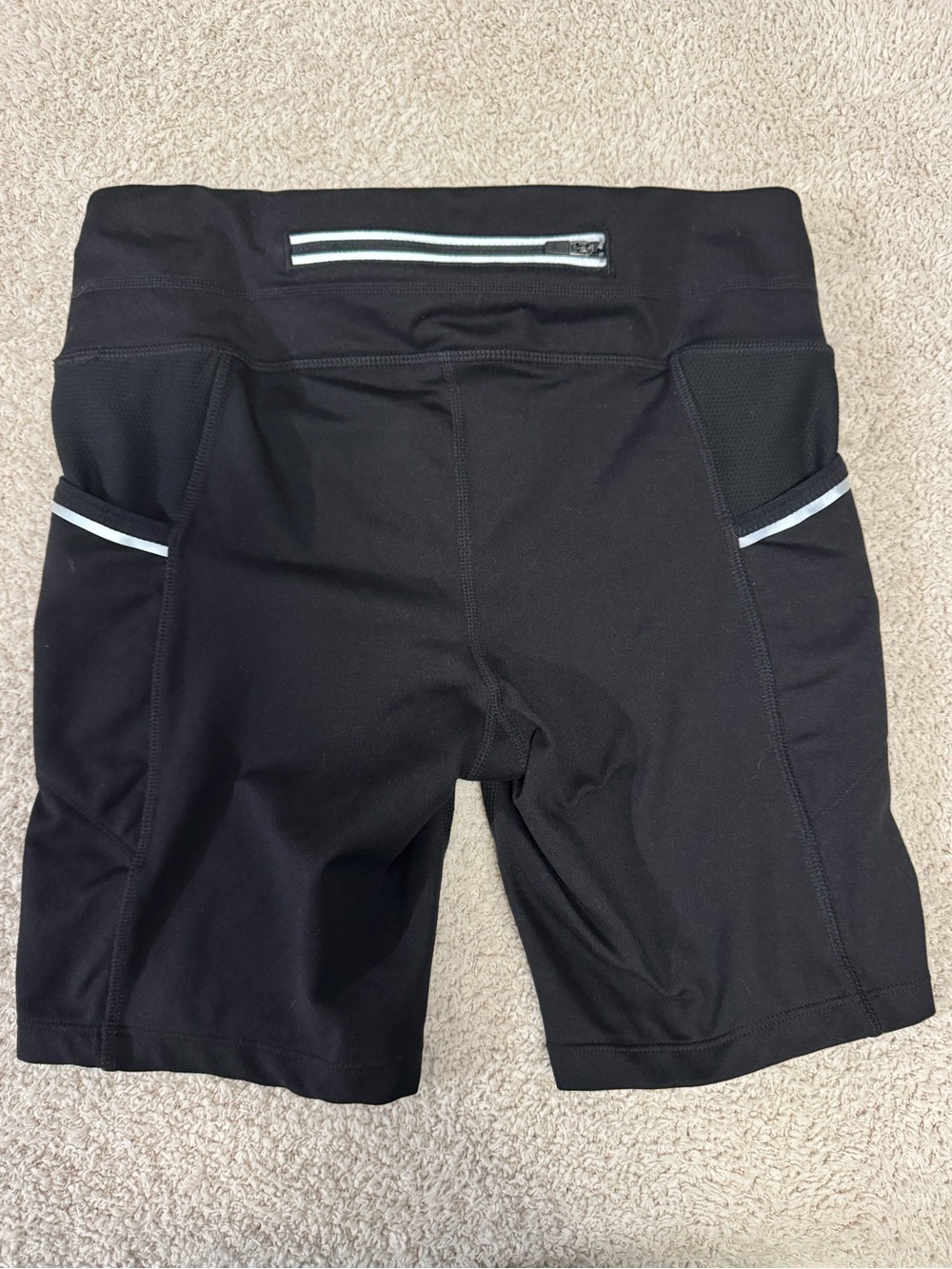 Athleta Ultimate Stash Pocket 7" Bike Shorts - Black (Size XS) Cycling Running